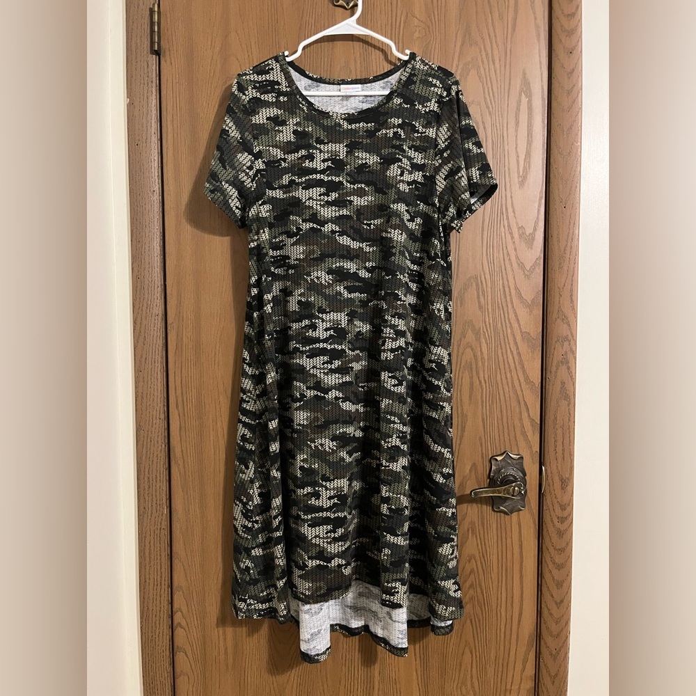 LuLaRoe Green Camo Midi Dress